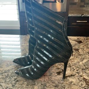 Authentic Louboutin boots in size 35